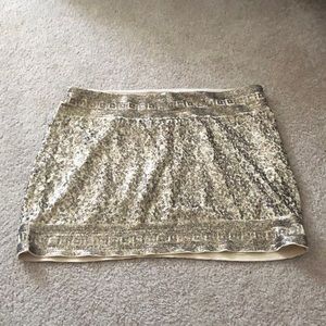 Express gold sequin skirt-perfect forNEW YEAR EVE
